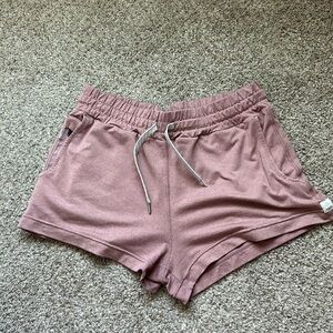 Vuori Halo shorts